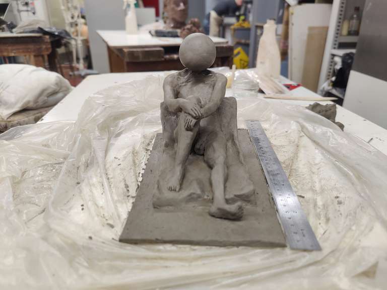 Front-on view of sculpture named 'latent'